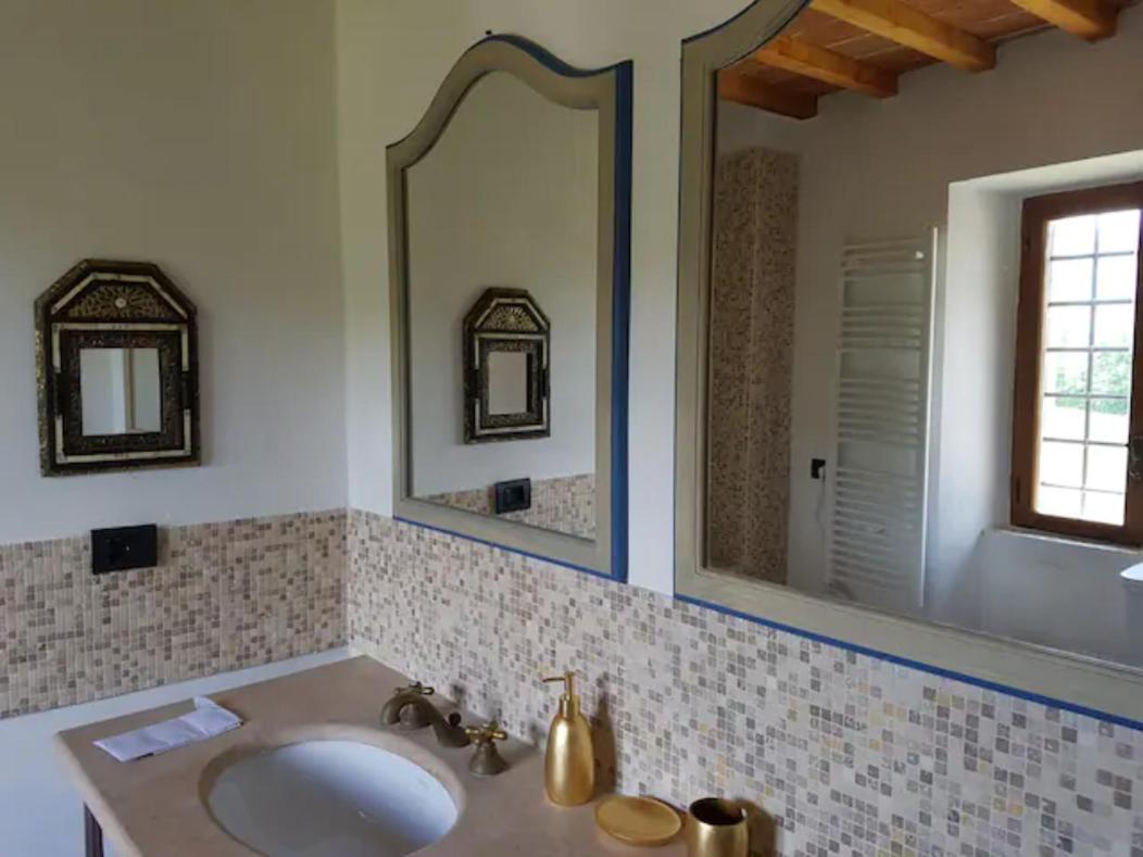 San Martino Country Villa B&B 바르베리노 디 무겔로 외부 사진